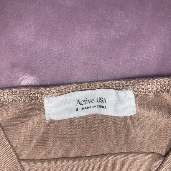 Cropped Tank - Picture 2 of 2